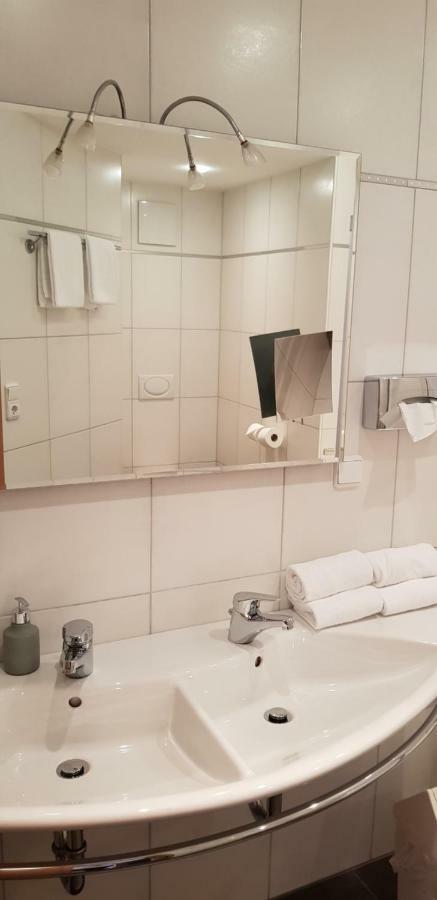 Gasthof Schiller Bei Bamberg Strullendorf エクステリア 写真